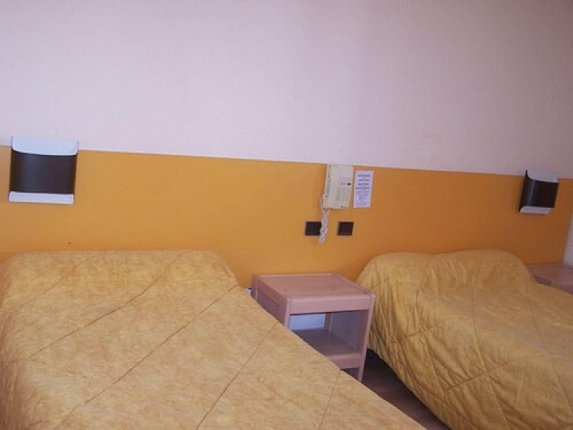 Hotel Estival Arriel Lourdes Exterior foto