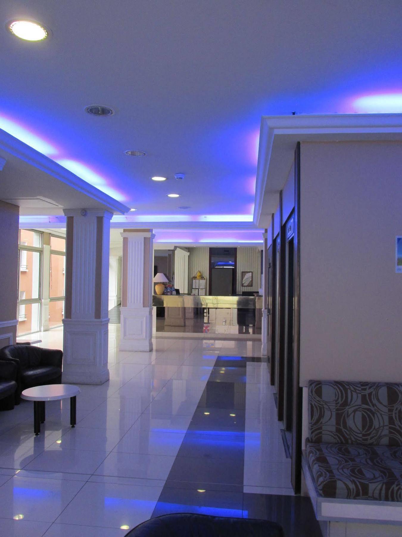 Hotel Estival Arriel Lourdes Exterior foto